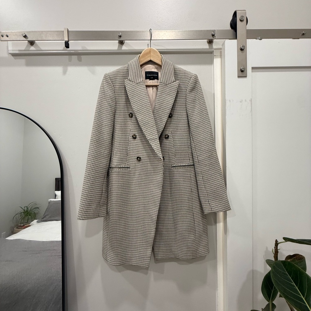 Club Monaco Black and White Houndstooth Blazer